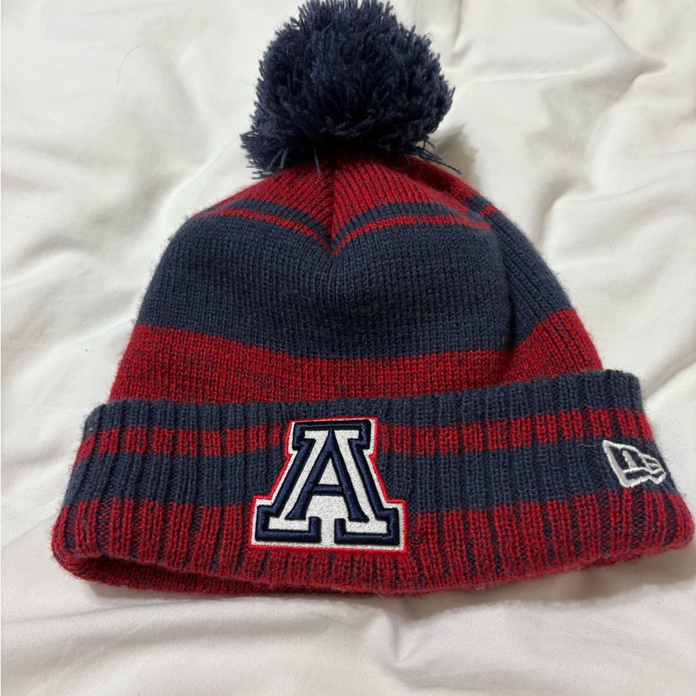 New Era Navy and Red U of A Pom-Pom Beanie